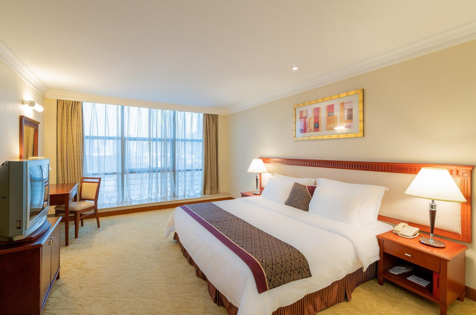 Shenzhen Dongmen Metropark Suites Hotel Bagian luar foto