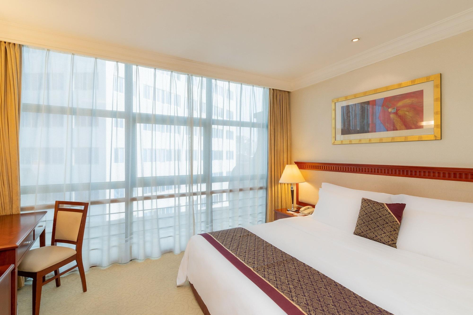 Shenzhen Dongmen Metropark Suites Hotel Bagian luar foto