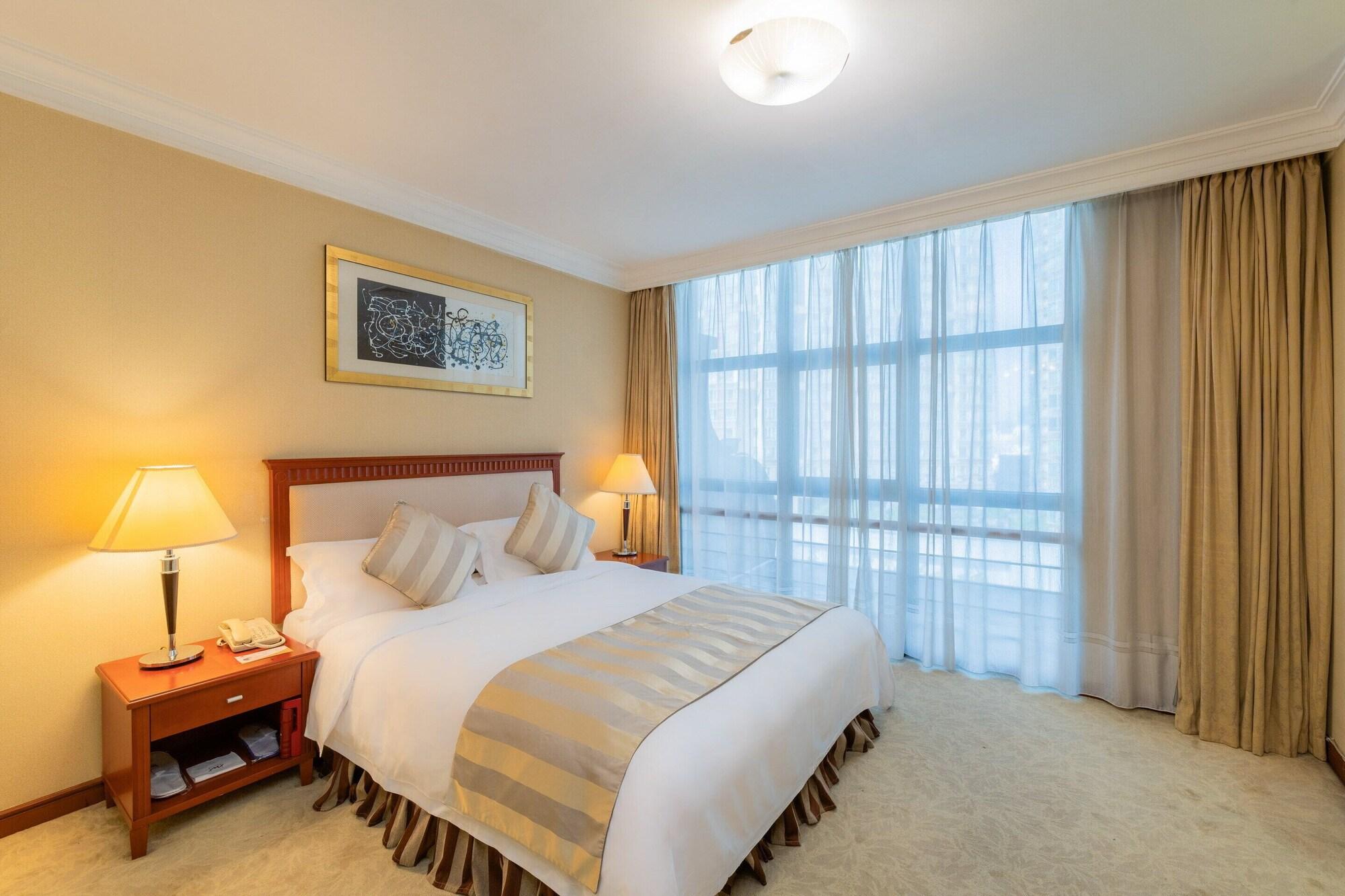 Shenzhen Dongmen Metropark Suites Hotel Bagian luar foto