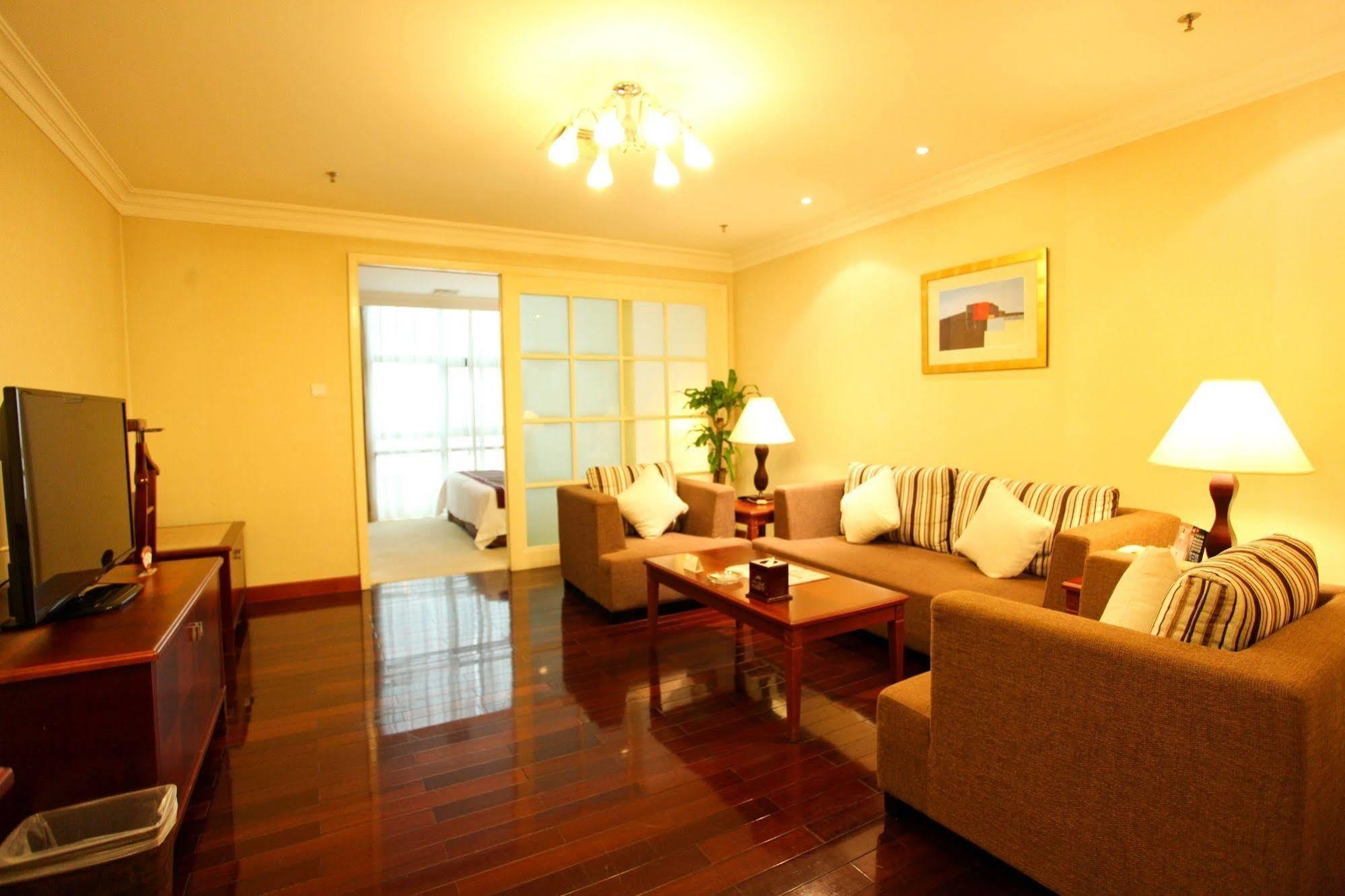 Shenzhen Dongmen Metropark Suites Hotel Bagian luar foto