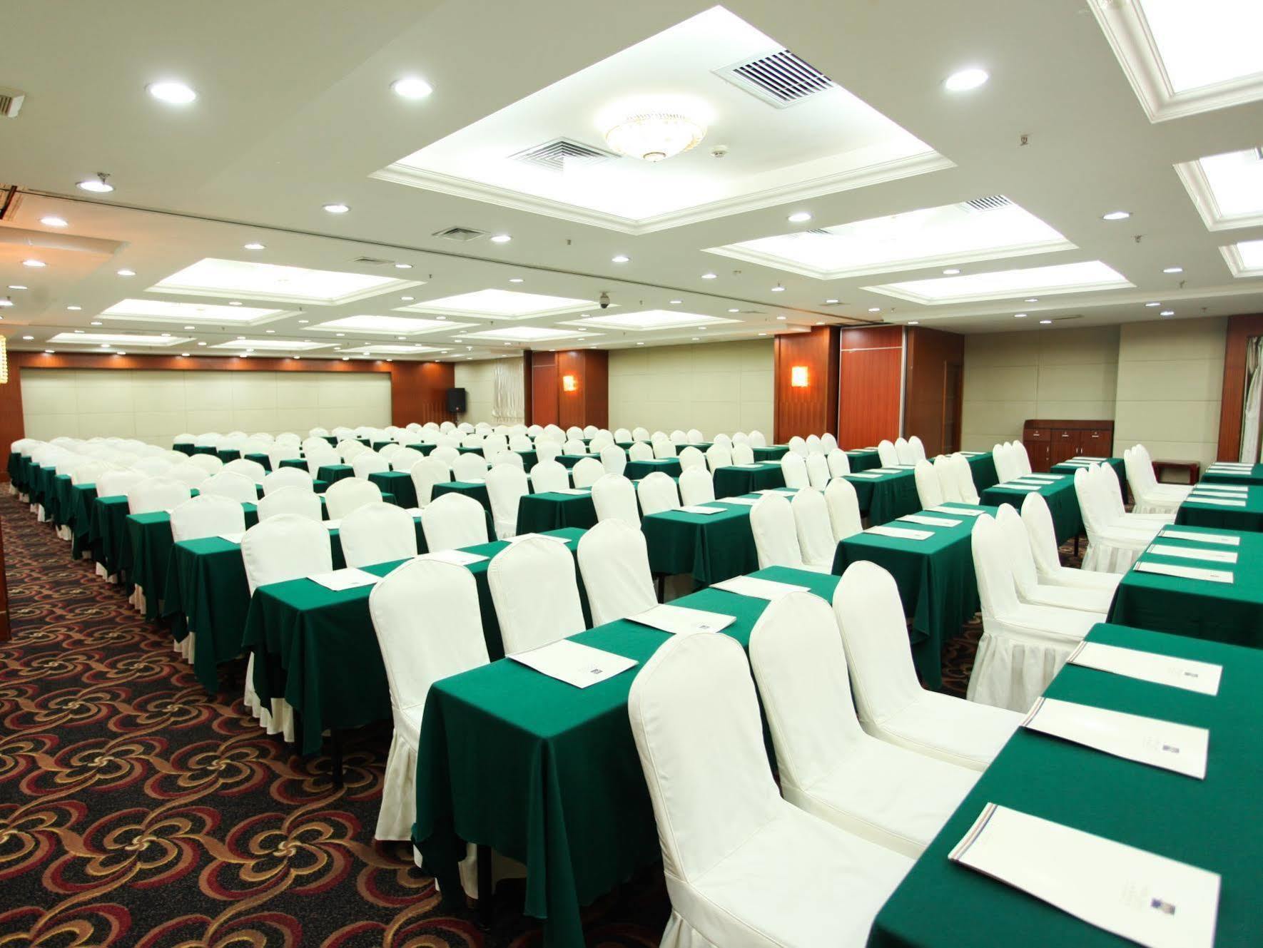 Shenzhen Dongmen Metropark Suites Hotel Bagian luar foto