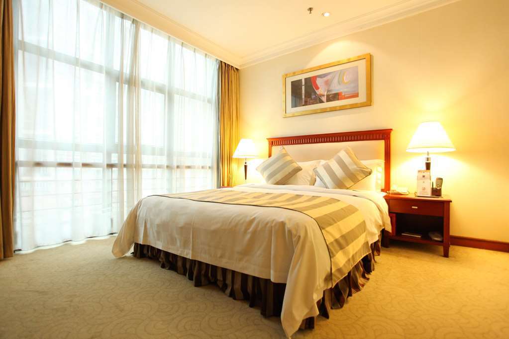 Shenzhen Dongmen Metropark Suites Hotel Bagian luar foto