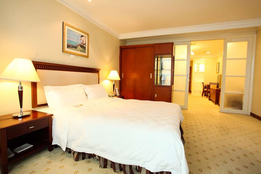 Shenzhen Dongmen Metropark Suites Hotel Bagian luar foto