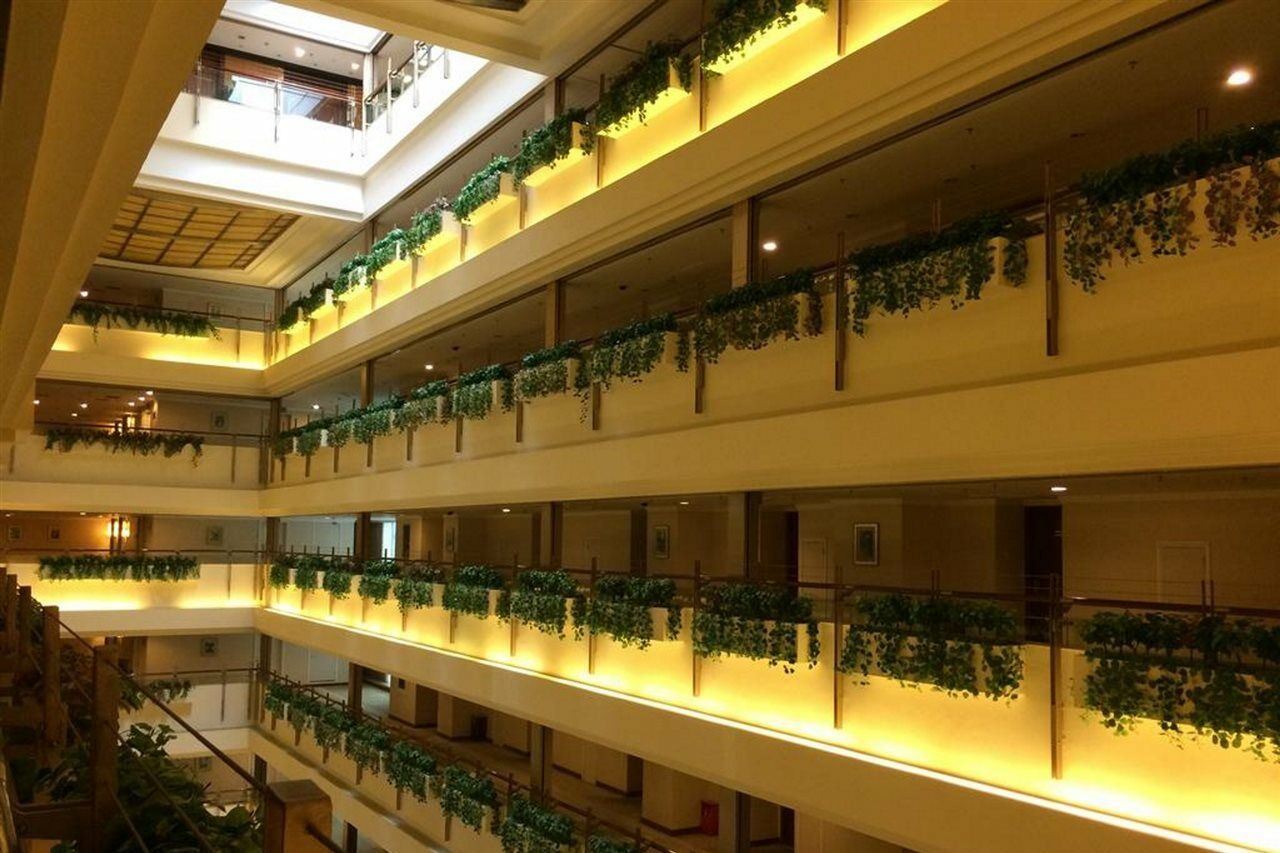 Shenzhen Dongmen Metropark Suites Hotel Bagian luar foto