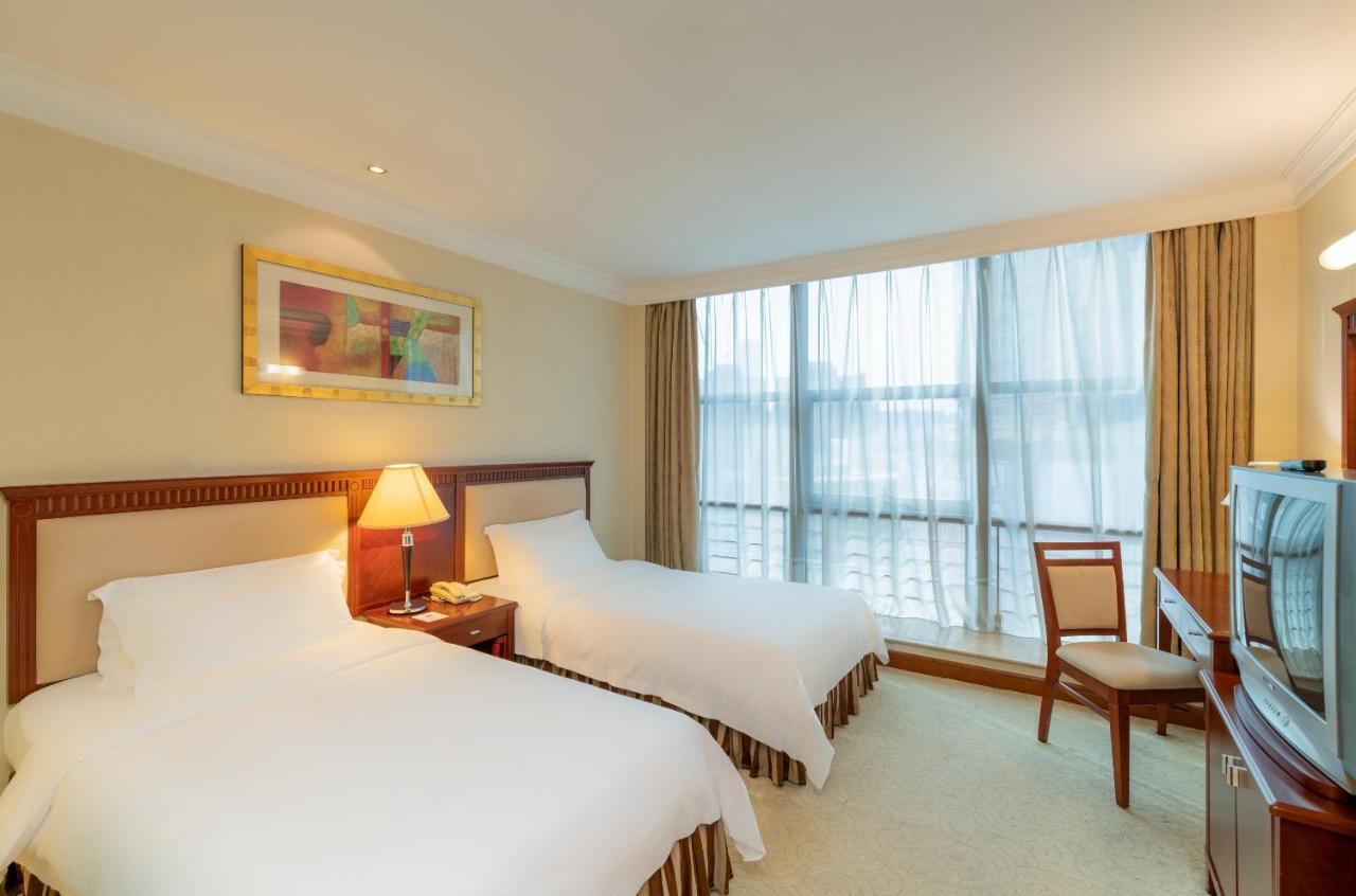 Shenzhen Dongmen Metropark Suites Hotel Bagian luar foto