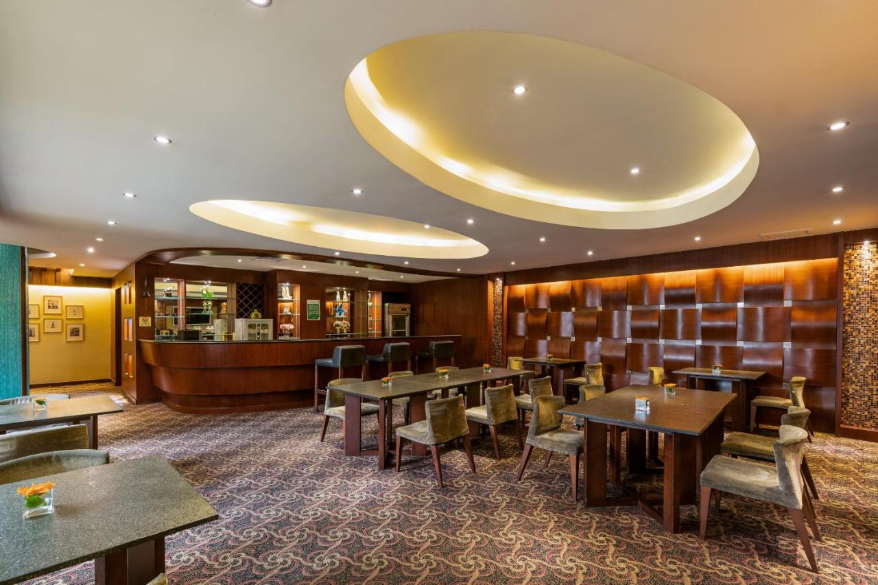 Shenzhen Dongmen Metropark Suites Hotel Bagian luar foto